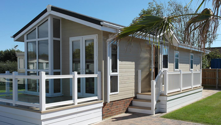 Stately Albion Arundel Single